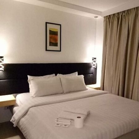 Dragonlink Suites Makati City Kültér fotó