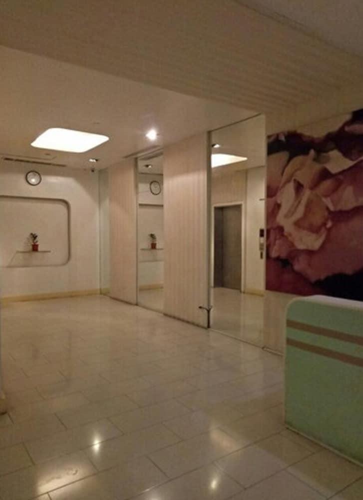 Dragonlink Suites Makati City Kültér fotó