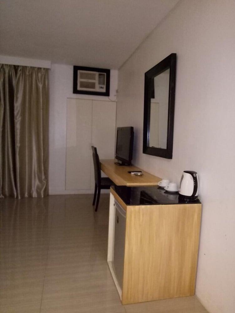 Dragonlink Suites Makati City Kültér fotó
