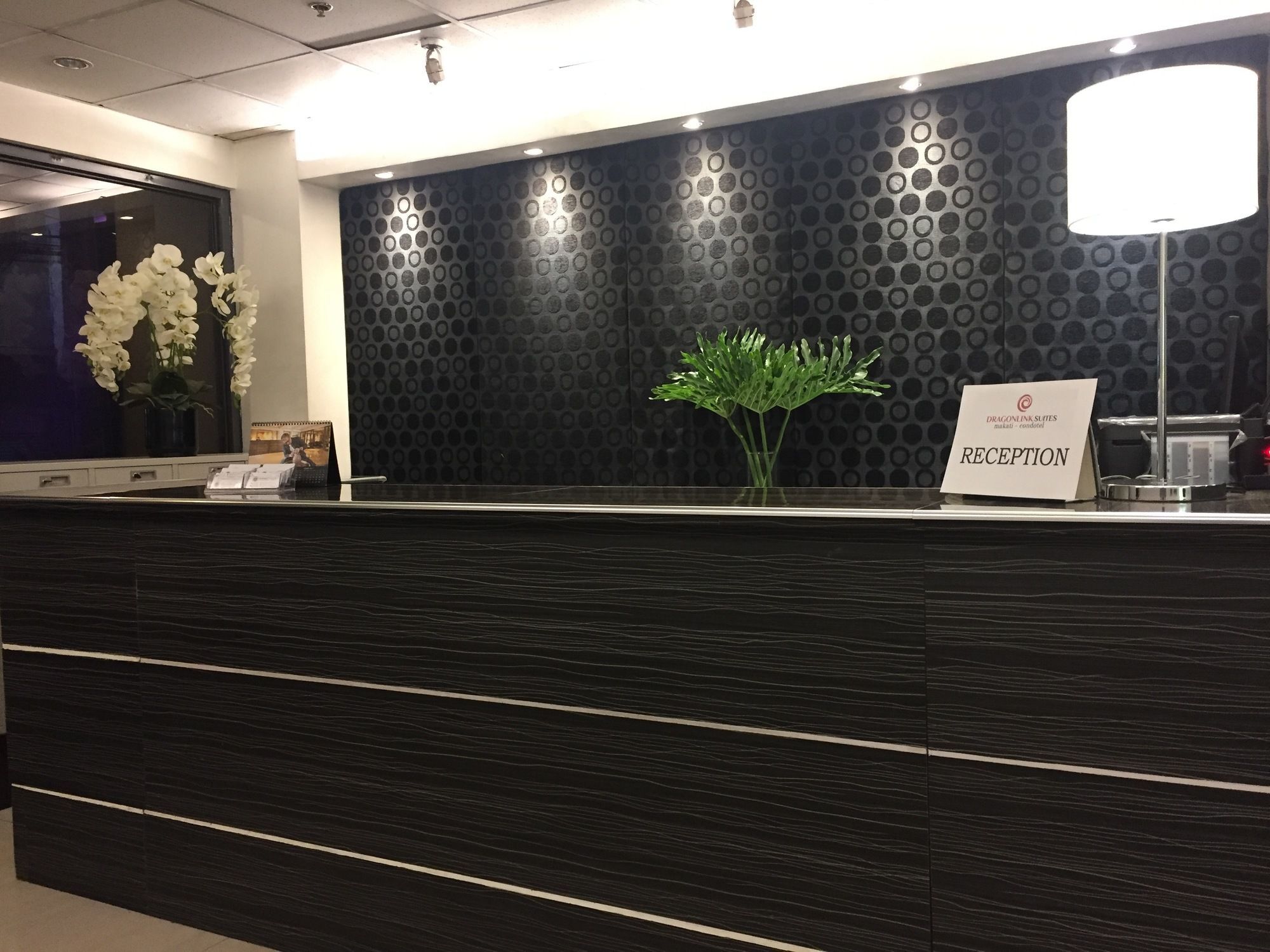 Dragonlink Suites Makati City Kültér fotó