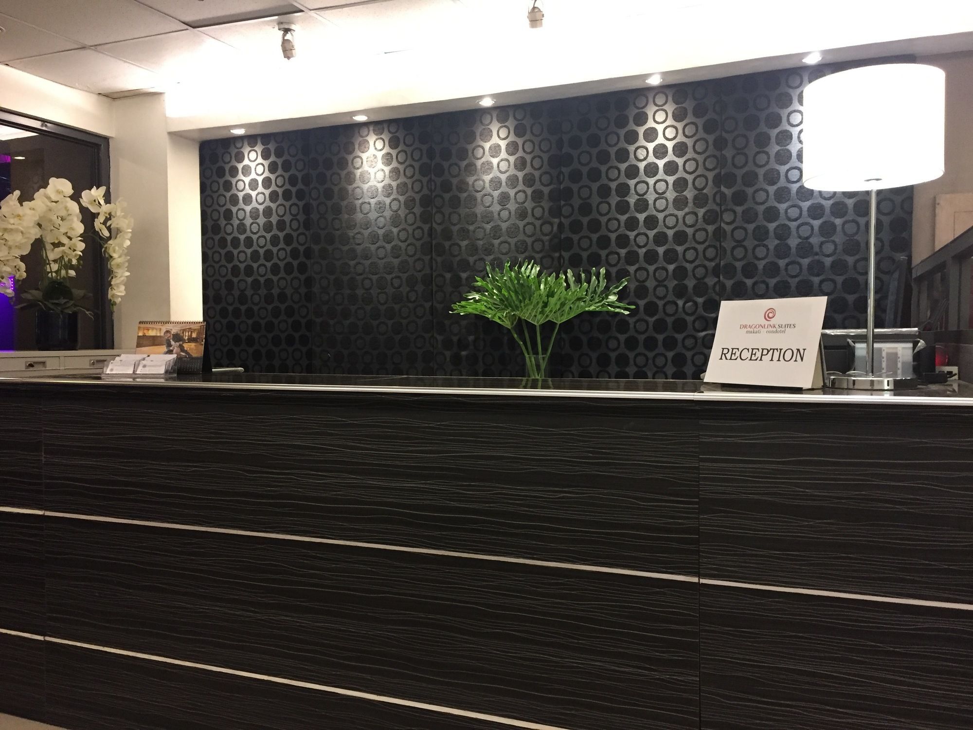 Dragonlink Suites Makati City Kültér fotó